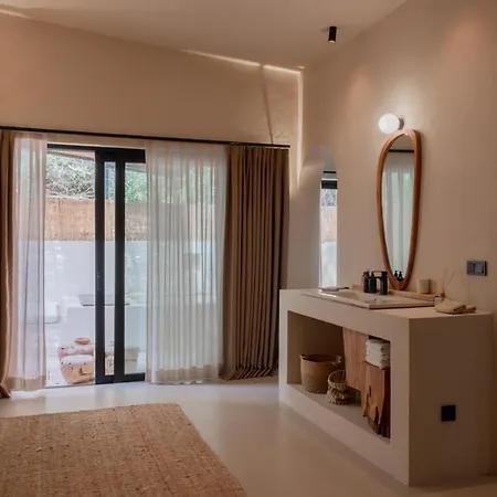 Gaia Alacati By The Sea - Adult Only *